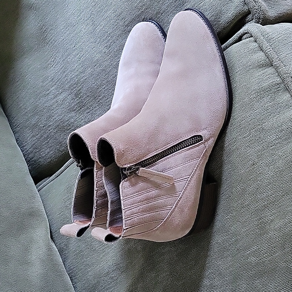 Paul Green Suade Boots